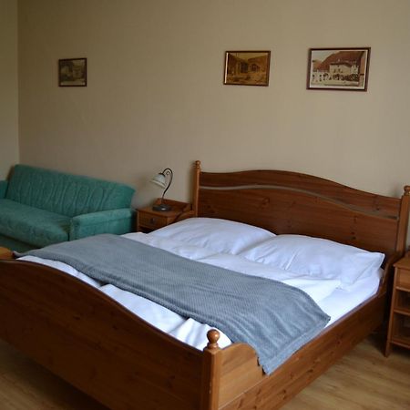 Apartman U Krale - 2 ยีชิน ภายนอก รูปภาพ