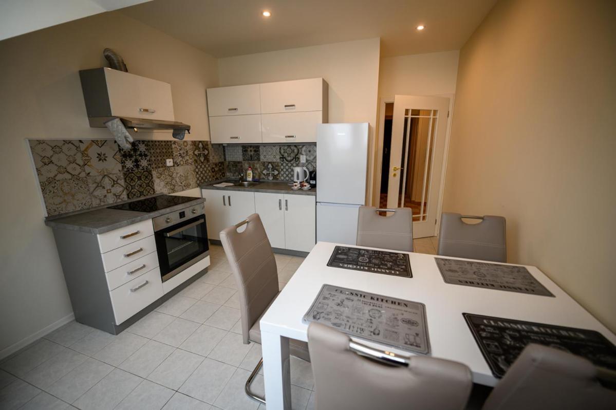 Apartman U Krale - 2 ยีชิน ภายนอก รูปภาพ